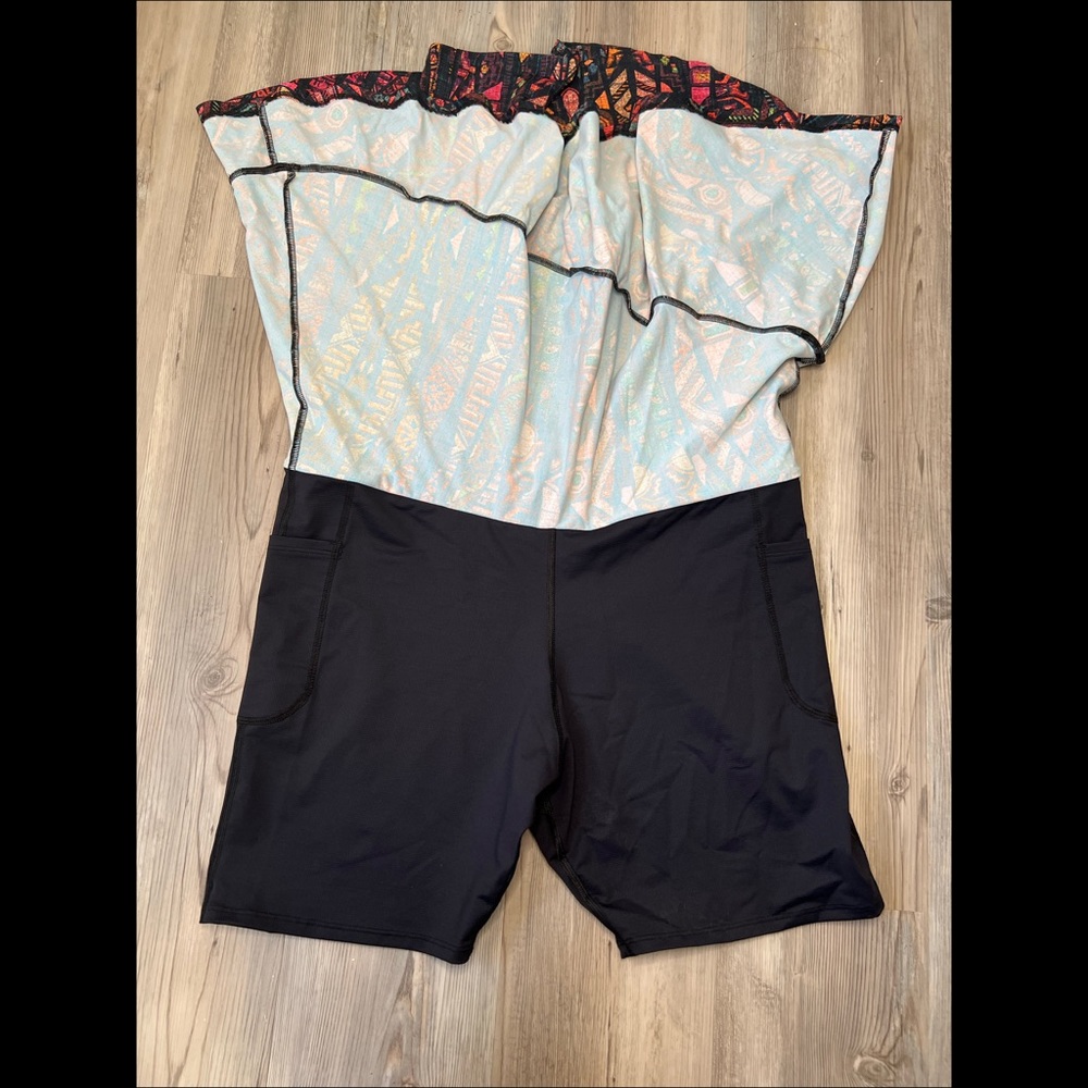 DONA JO Athletic Skirt - Picture 5 of 7
